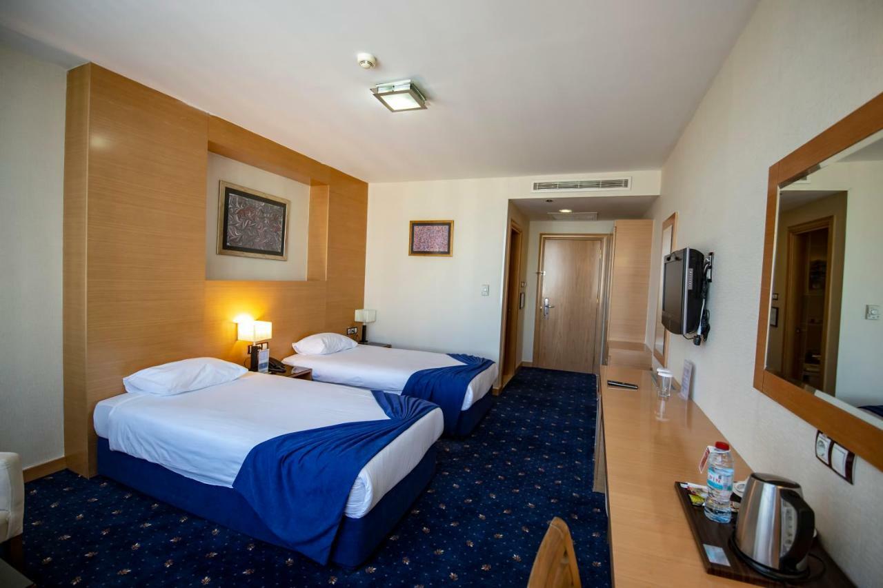 Gaziantep Plaza Hotel Bagian luar foto